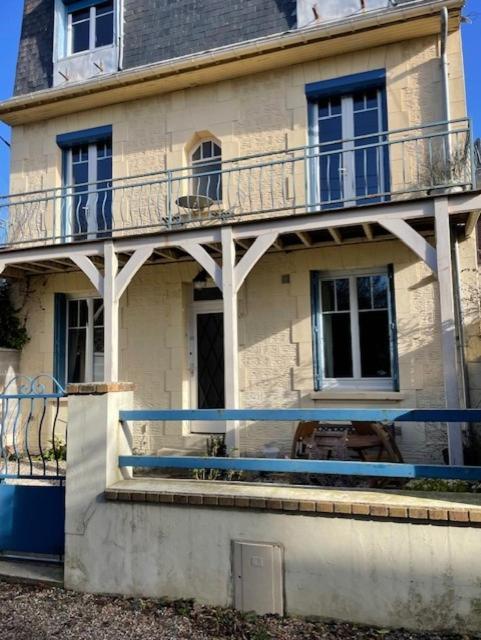 Maison De Charme Avec Vue Mer Trouville-sur-Mer Exterior photo